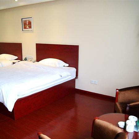Greentree Inn Jiangsu Zhenjiang Jiangsu Science And Technology University Youth Square Express Hotel Yangzhou Zewnętrze zdjęcie